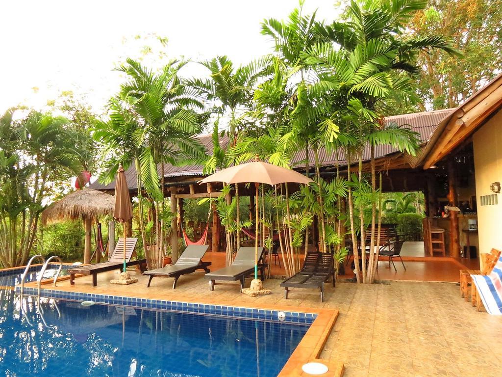 Bamboo Hideaway Resort Koh Mak Exterior photo